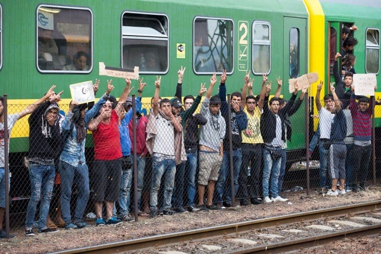 Castellammare – Migranti in arrivo nel 2018, Pannullo: «Sogno i miei figli in una scuola multietnica»