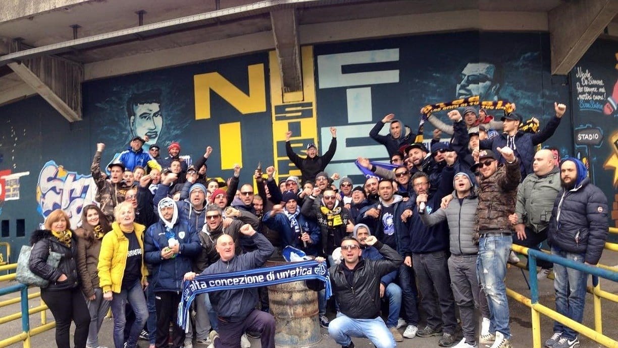 Stabiesi e Siracusani : Le cose belle del calcio.. amicizia e fratellanza da 30 anni..(FOTO)