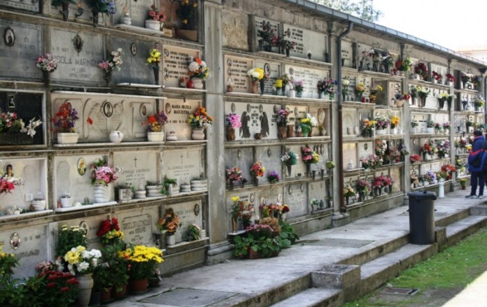 News- Sarno: operaio del cimitero colpito da malore