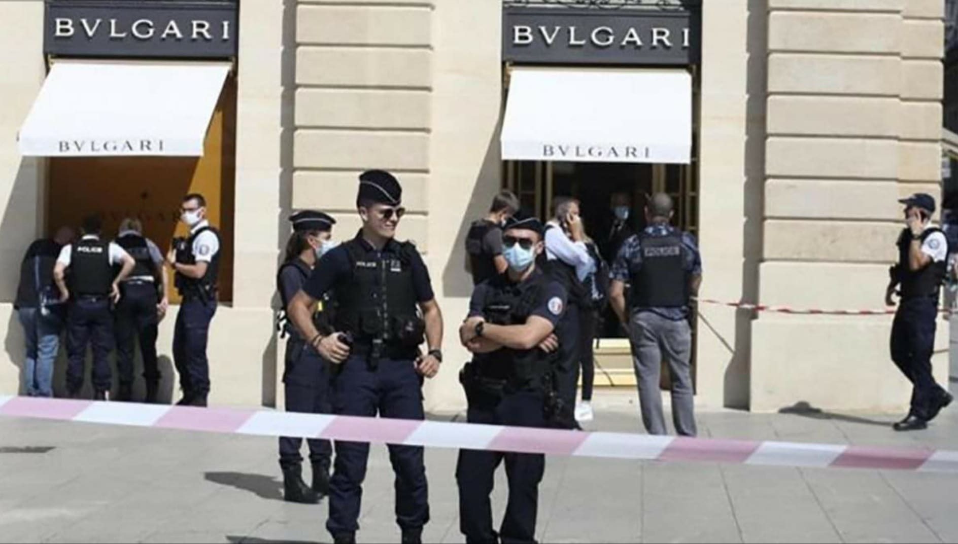 Rapina da 10milioni di euro nella gioielleria Bulgari di Parigi