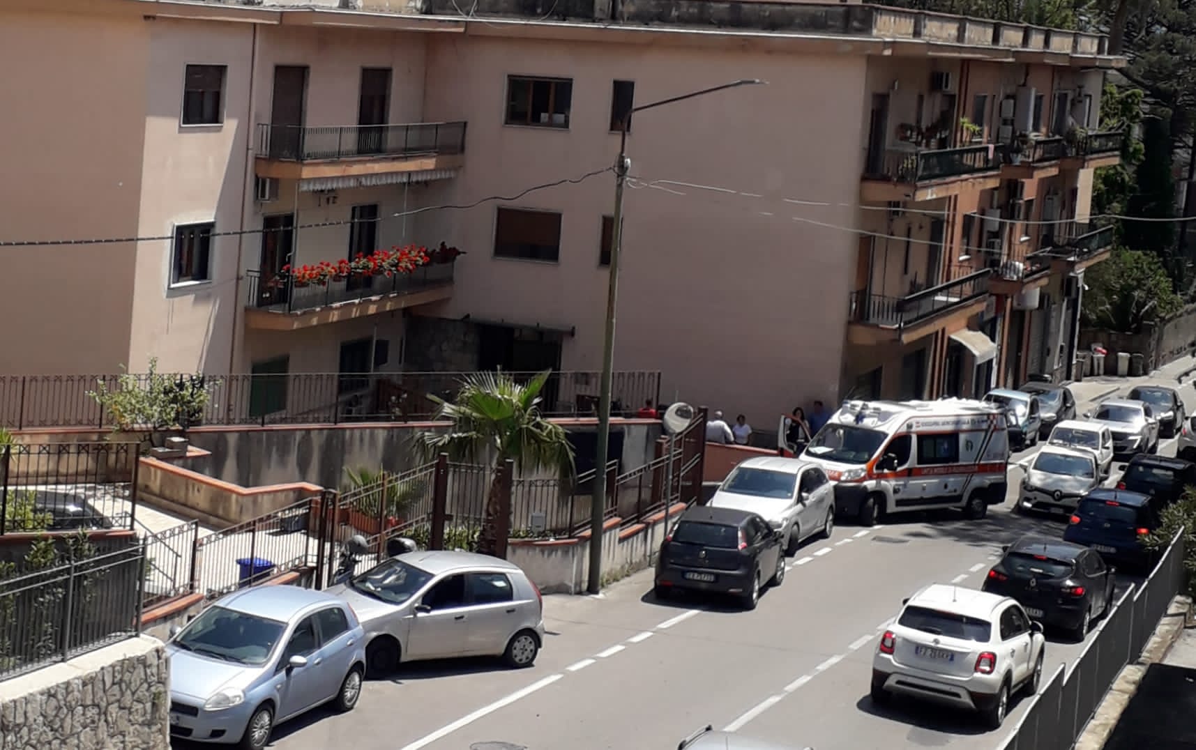 Sarno, incidente stradale in via Sodano