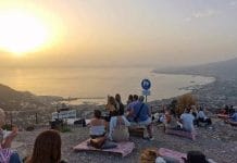 Pimonte ” Musica al Tramonto”, note incantevoli echeggiano sul Golfo di Napoli Musica al tramonto
