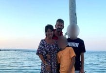 Milano, strage familiare a Paderno Dugnano, figlio 17enne confessa: “Ho ucciso tutta la famiglia” Triplice omicidio a Paderno Dugnano, figlio 17enne confessa: "Ho ucciso tutta la famiglia"