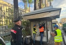 Pompei, gazebo abusivi: al via l’opera di demolizione Pompei, iniziata l'opera di demolizione dei chioschi abusivi