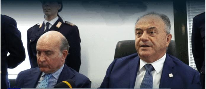 Immigrazione clandestina a Napoli, 45 persone indagate